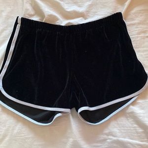 Cute velvet shorts